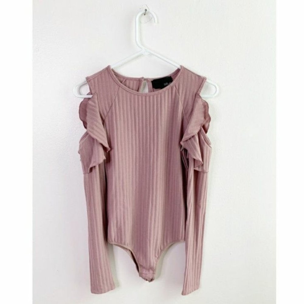 Rose Ribbed Ruffle Bodysuit - Picture 2 of 3